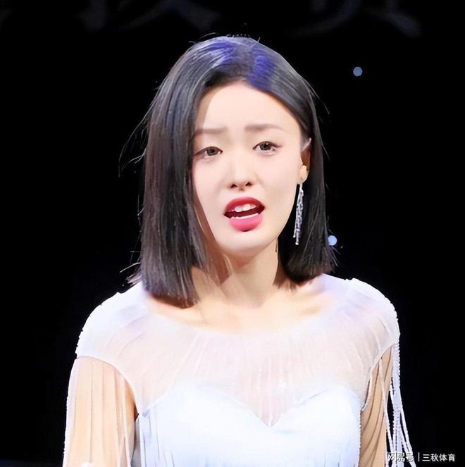 了二字之差释放强烈信号云朵的话应验了九游会·j9网站刀郎对徐子尧的称呼变