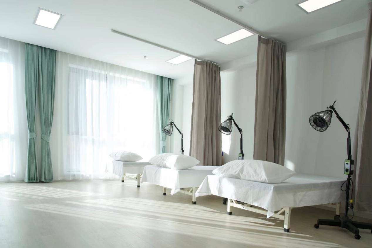 方舟对比普乐时光应急保障与生活照料对比2026最新j9九游会入口首页为高龄独居找陪伴照护养老院燕郊(图8)