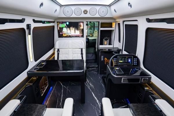 25新款北京红旗国悦直营店j9平台红旗国悦10座20(图2) 25新款北京红旗国悦直营店j9平台红旗国悦10座20(图2)